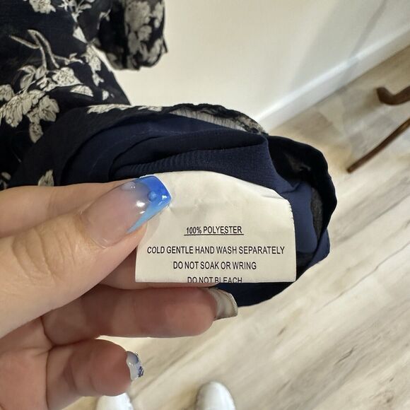 Selfie Leslie Navy Deep Plunge Mini Dress Size S - Picture 3 of 5